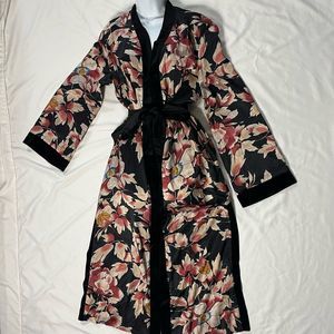 Floral Print Robe